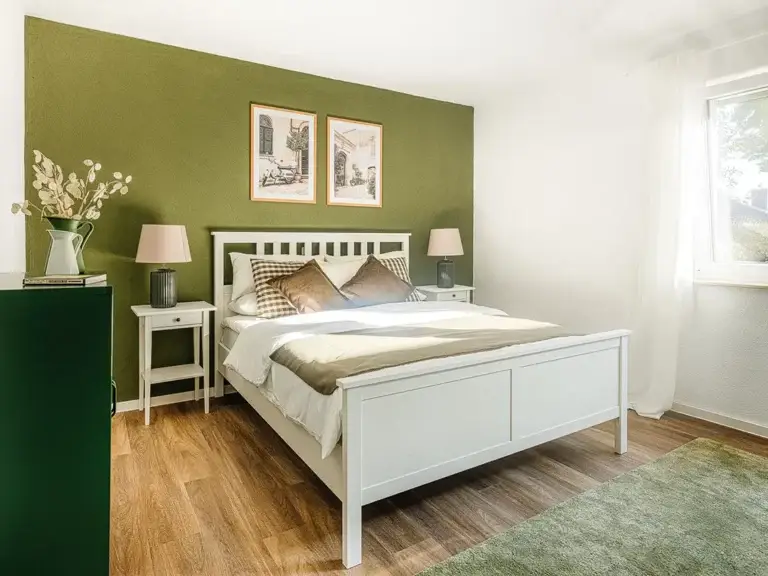 Bedroom AMBER