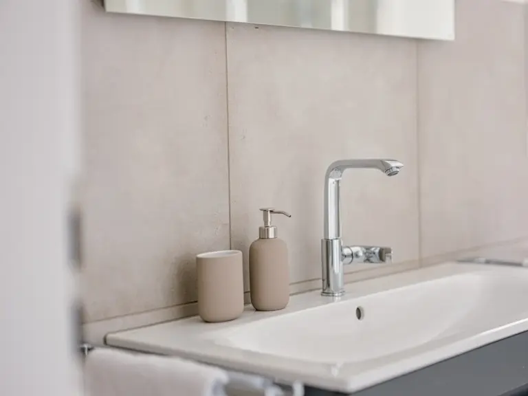Sapphire Green Bathroom