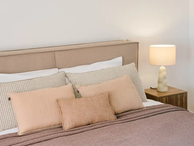 Sapphire White master bedroom