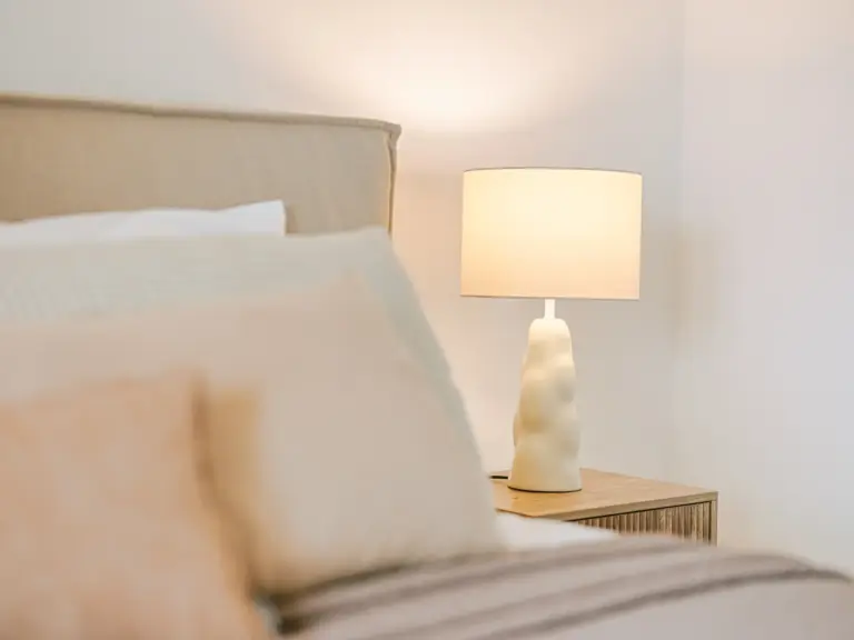 Sapphire White master bedroom