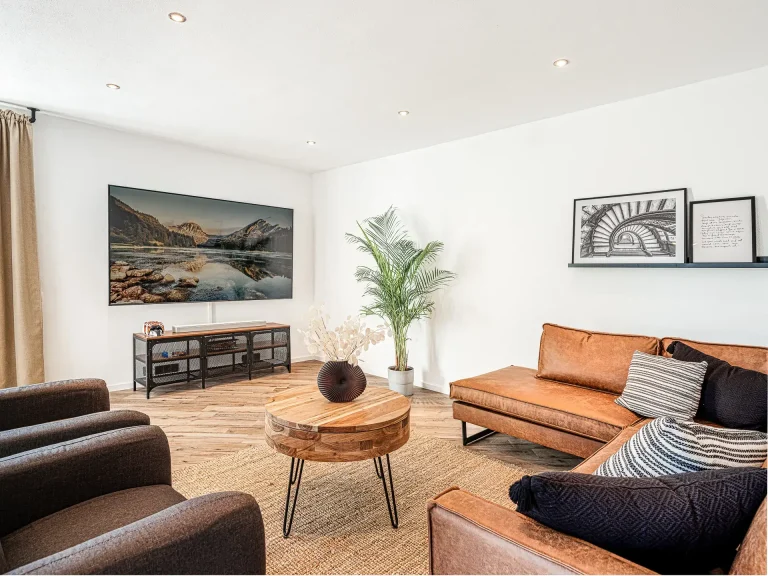 Living at Amber - Stay Eden