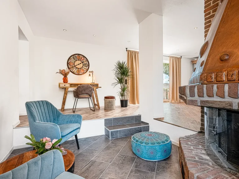 Living in your appartement Amber